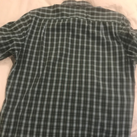 Vineyard vines button down - Picture 5 of 5